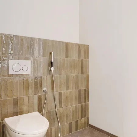 Arctic Modern In With Jacuzzi וילה